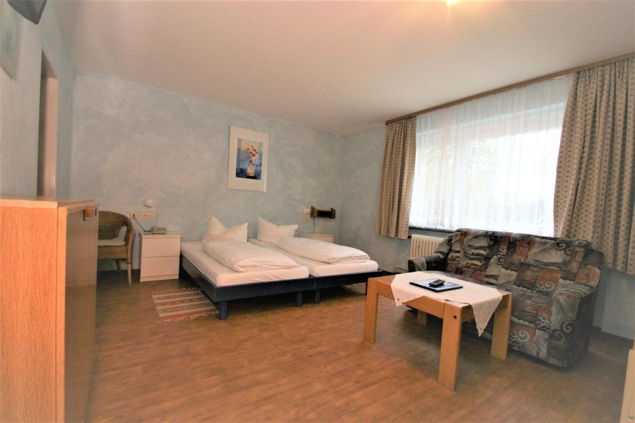 Zur Traube Schwarzwaldhotel & Restaurant Am Titisee Sankt Märgen Esterno foto
